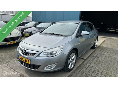 Opel Astra 1.6 Edition, Airco, Trekhaak, Nap, 5drs