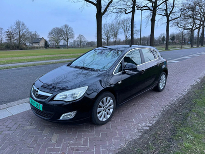 Opel Astra 2.0 CDTi Edition