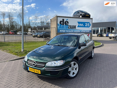 Opel Omega 2.0i-16V Sport