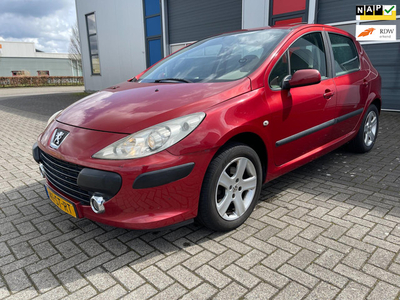 Peugeot 307 2.0-16V XT Automaat | 2006 | Cruise | Airco | Dak | Apk