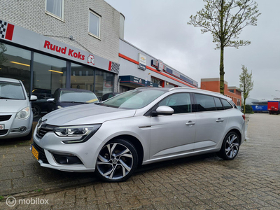 RENAULT MEGANE ESTATE 1.2 TCe BOSE / 1e Eigenaar / Schuif-Kanteldak /