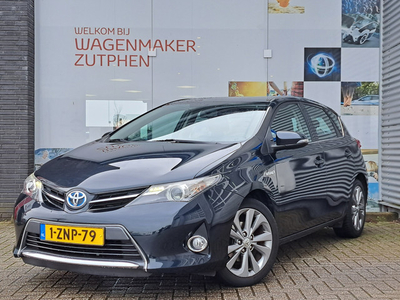 Toyota Auris 1.8 Hybrid Dynamic Automaat | 4-SEIZOENSBANDEN | TREKHAAK | CRUISE CONTROL | NAVIGATIE |