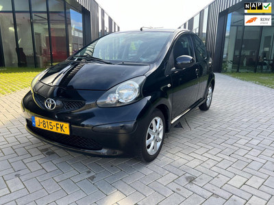 Toyota Aygo 1.0-12V Airco Elek Pakket Nieuwe APK