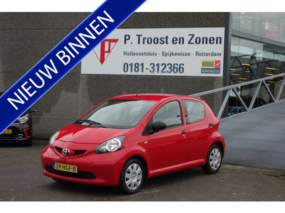 Toyota Aygo 1.0-12V STUURBEKRACHTIGING/MUSIC SYSTEM.