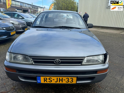 Toyota Corolla 1.3 Smash sedan