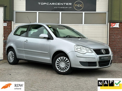 Volkswagen Polo 1.4-16V Sportline/AIRCO/3DRS/AUT/APK/NAP