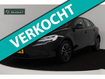 Volvo V40 1.5 T2 Polar+ Automaat (NAVIGATIE, STOELVERWARMING, PARKEERSESNSOREN, 1e EIGENAAR, GOED ONDERHOUDEN)