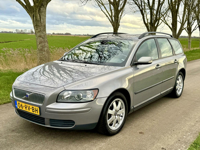 Volvo V50 2.4 Momentum | Nederlandse auto | 170PK | NAP