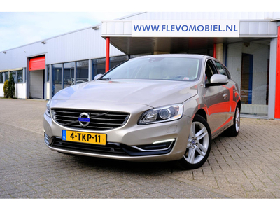 Volvo V60 2.4 D6 AWD Plug-In Hybrid Summum Aut. Pano|1e Eig|Leder|Xenon|Navi