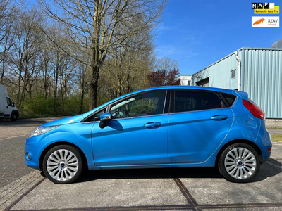 Ford Fiesta 1.6 Titanium airco 120pk! velgen nieuwe apk keyless bluetooth! leer!