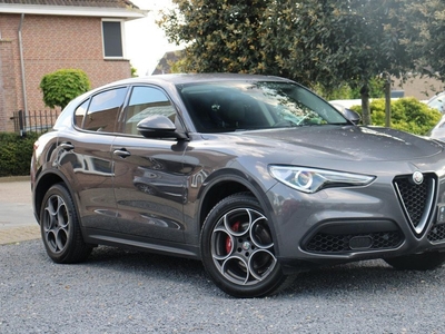 Alfa Romeo Stelvio 2.0 T AWD Super 280 PK Aut. Adaptive Trekhaak Camera 19''