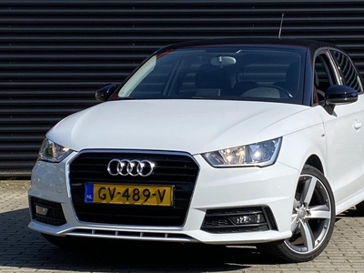 Audi A1 Sportback 1.0 TFSI Adrenalin | S-line | Navigatie | Airconditioning | Cruise control | 17'' Lichtmetalen velgen | NAP |