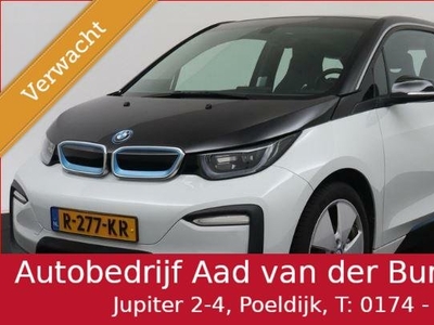 BMW i3 S iPerformance 94Ah 33 kWh Automaat Navigatie , Parkeerhulp achter Stoel verwarming , Alleen in 2024 nog €2.000,- subsidie !!