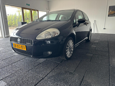 Fiat Grande Punto 1.4-16V Sport AIRCO NWE APK TREKHAAK