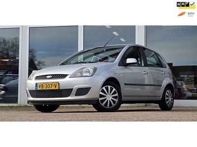 Ford Fiesta 1.4i 16V Futura XL Airco Nieuwe APK Garantie