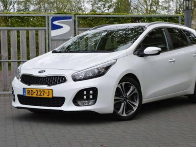 Kia Cee'd Sportswagon 1.0 T-GDi GT-Line Edition Pano | Navi | Bi-xenon | DAB | Stoelverwarming