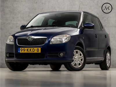 Škoda Fabia 1.2-12V Tour Sport (CRUISE, ELEK RAMEN, TREKHAAK, SPORTSTOELEN, NIEUWE APK, NIEUWSTAAT)