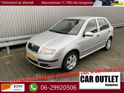 Škoda Fabia 1.4-16V Elegance AUTOMAAT, CC, PDC, LM, nw. APK – Inruil Mogelijk –