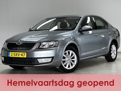 Škoda Octavia 1.2 TSI Greentech Ambition Businessline /Trekhaak /Navi! /Climat /Cruise /Elek. pakket /Bluetooth /Isofix /16