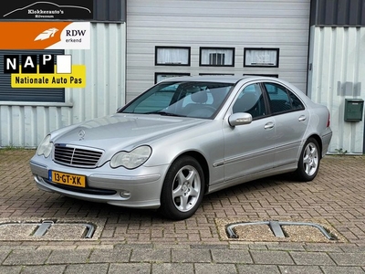 Mercedes-Benz C-Klasse 200 K. Avantgarde NWE APK Leder