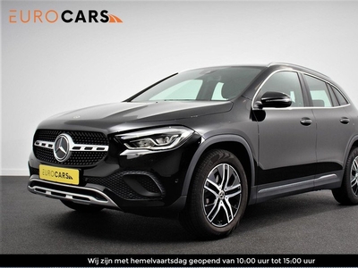 Mercedes-Benz GLA-klasse 200 163pk Automaat Progressive | Navigatie | Climate Control | Camera | Parkeer sensoren | Stoelverwarming | DAB | Lichtmetalen velgen 18