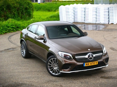 Mercedes-Benz GLC-klasse Coupé 250 d Coupe 4MATIC ///AMG Pakket | Org NL Auto | Camera | Trekhaak |