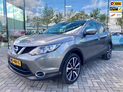 Nissan Qashqai 1.2 Automaat Tekna Leder, Panoramadak, 360 Camera's