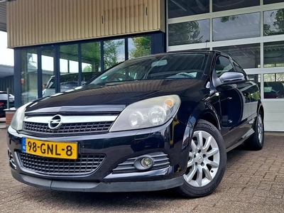 Opel Astra GTC 1.6 Temptation (bj 2008)