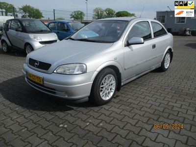 Opel Astra Opel Astra 1.6 Comfort 3DRS-AIRCO-1E EIGENAAR