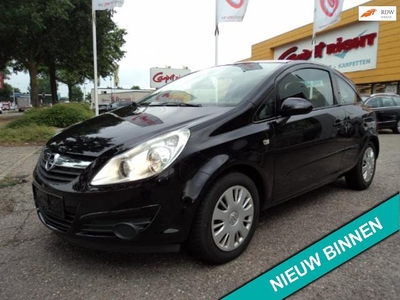 Opel Corsa 1.2-16V Business AIRCO