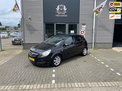 Opel CORSA 1.2-16V Selection