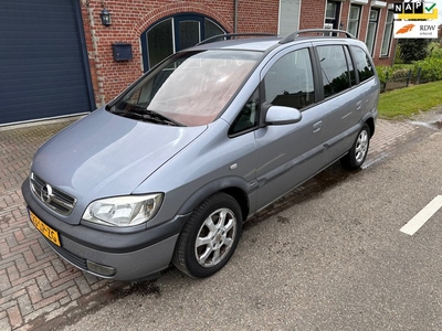 Opel Zafira 2.2-16V Elegance Navigator 7 pers. apk t/m 06-06-2024