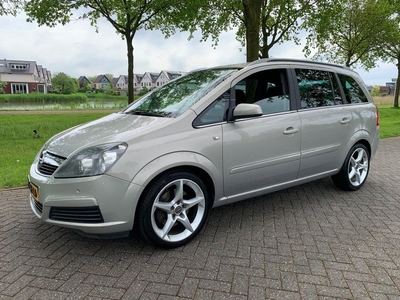 Opel Zafira 2.2 Enjoy