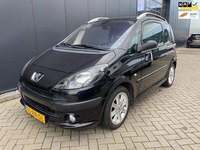 Peugeot 1007 1.6-16V Sporty