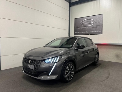 Peugeot 208 1.2 PureTech GT-Line Pano, ACC, Virtual Cockpit, Apple Carplay, Stoelverwarming, Groot Scherm, Sfeerverlichting