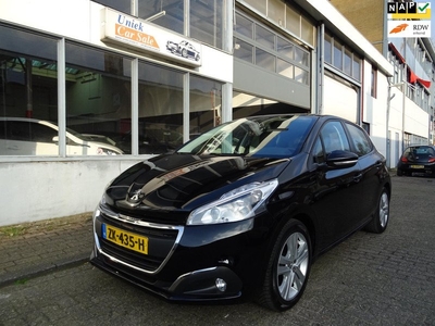 Peugeot 208 1.2 PureTech Signature