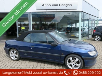 Peugeot 306 1.6 XS, schuurvondst, zeer nette auto, kap is in nieuwstaat !!