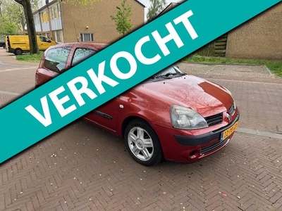 Renault Clio AUTOMAAT / 97.000 NAP / Leuke auto