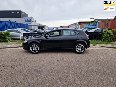 Seat Leon 1.6 Reference/5DRS/2E EIG/CARPLAY/MOOI!!