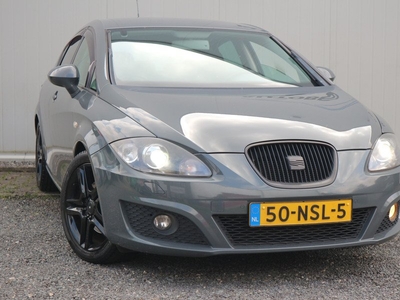 SEAT Leon 1.8 TFSI High XENON/NAVIGATIE/NAP