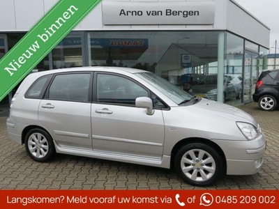 Suzuki Liana 1.6 Exclusive, clima, trekhaak, lm-velgen.