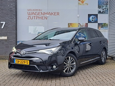 Toyota Avensis Touring Sports 1.8 VVT-i SkyView Edition Automaat I LEDEREN BEKLEDING I PANORAMADAK I