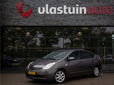 Toyota Prius 1.5 VVT-i