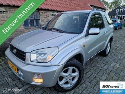 Toyota RAV4 2.0-16V VVT-i S 4x4 Trekhaak!