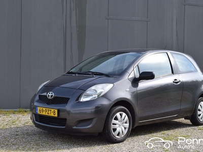 Toyota Yaris 1.0 VVTi Acces