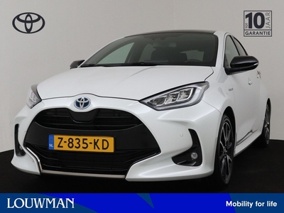 Toyota Yaris 1.5 Hybrid Executive Limited | JBL | Panoramadak | Head-up Display | Navigatie | Stuur-/Stoelverwarming |