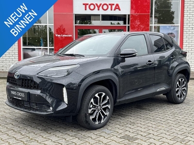 TOYOTA YARIS CROSS 1.5 HYBRID DYNAMIC NIEUW EN DIRECT LEVERBAAR!! APPLE/ANDROID LED STOEL/STUURVERW DRAADLOOS LADEN-TEL KEYLESS EL-SPIEGELS BSM