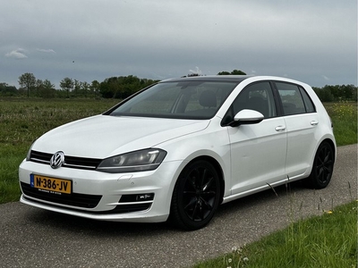 Volkswagen Golf 1.4 TSI Highline Clima Panodak Navi