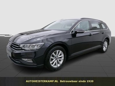 Volkswagen Passat Variant 1.5 TSI 150 PK Automaat ACC Trekhaak Navi