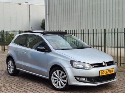 Volkswagen Polo 1.2 Style Airco-Panoramadak-Cruise-Pdc-69pk